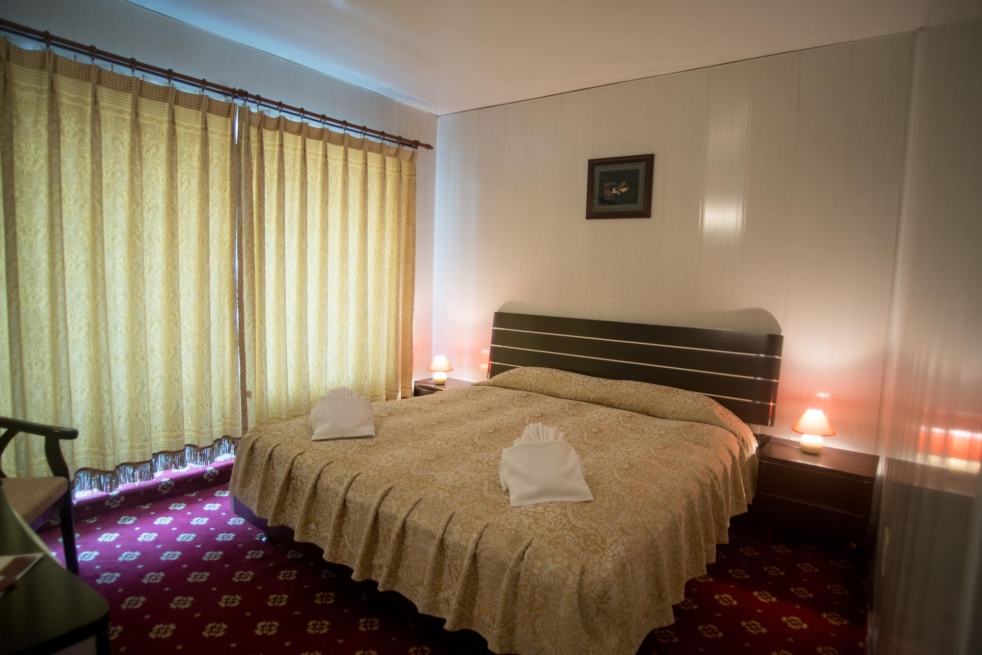 Hotel Regal Braşov Exterior foto