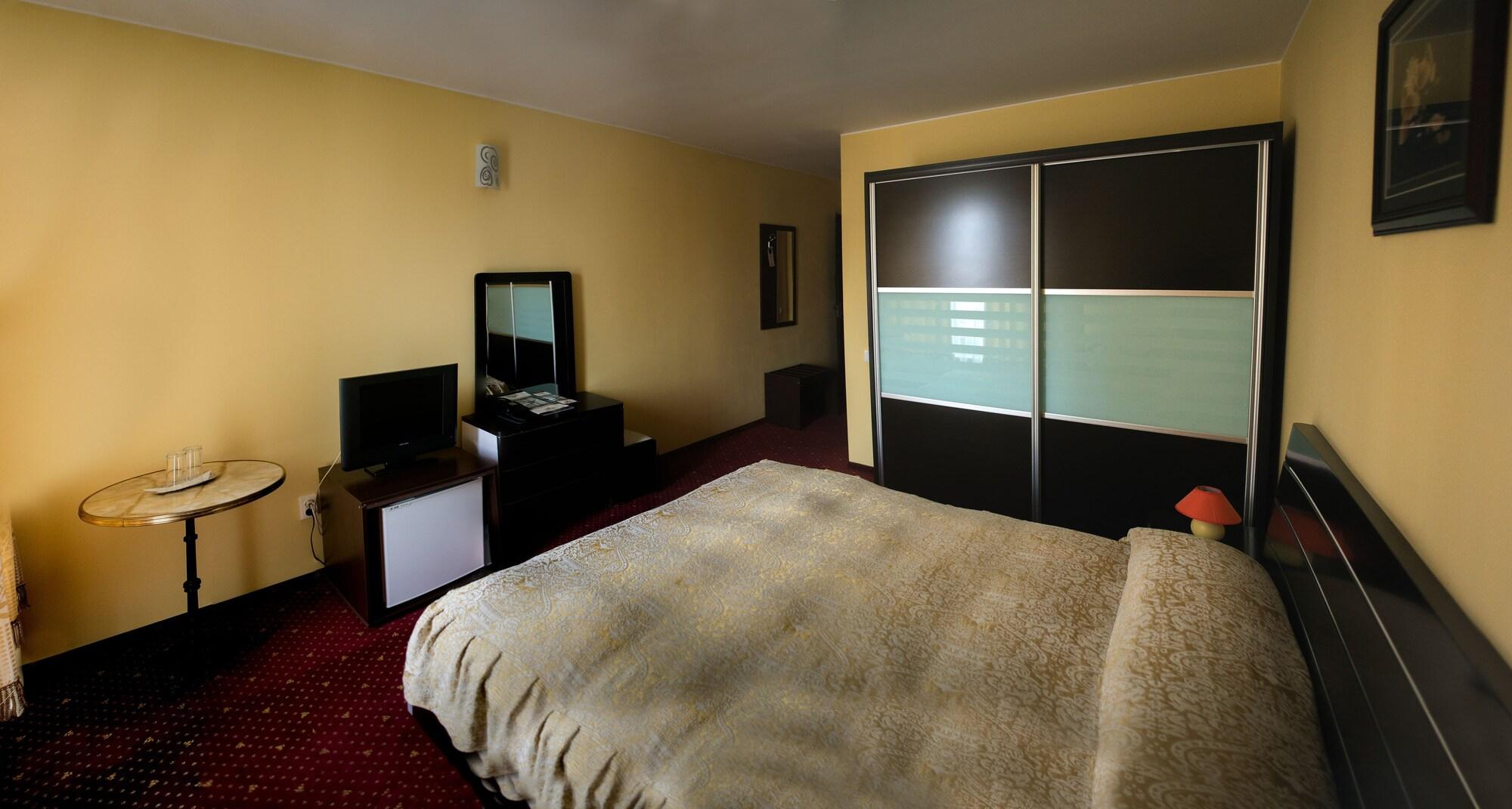 Hotel Regal Braşov Exterior foto